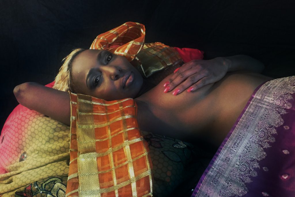 Model Lily, een donkere schoonheid uit Tanzania